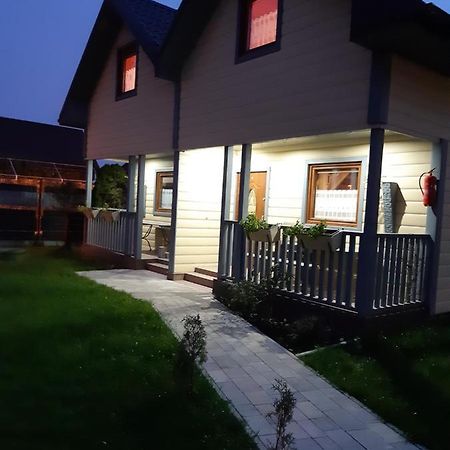 Domki Teo Pietrowe I Parterowe Rewal Exterior photo